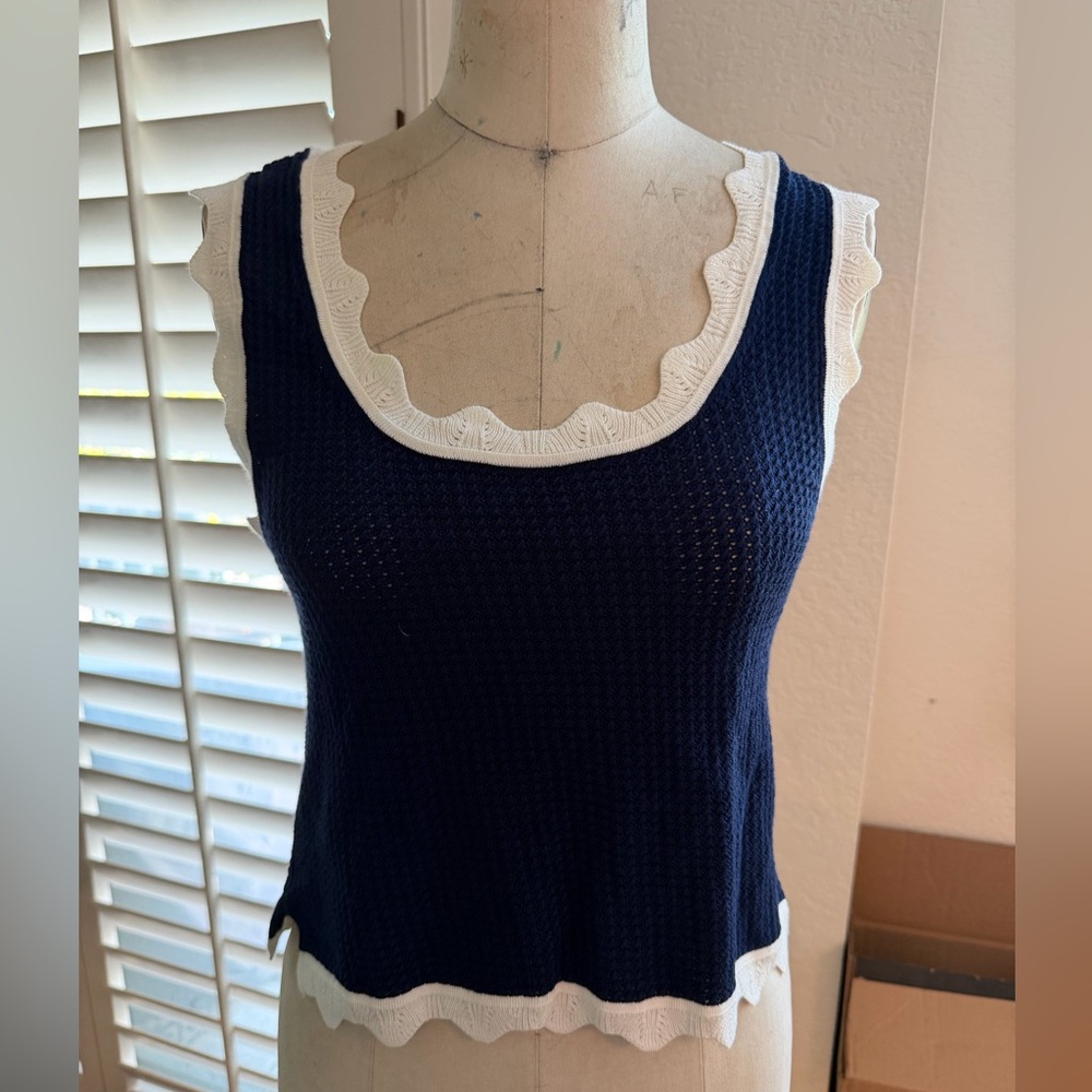 Navy and White Scalloped Women's Tank Top